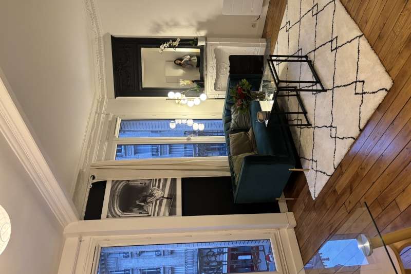 Homestay Paris: 1 chambre &agrave; 1 min du m&eacute;tro 8